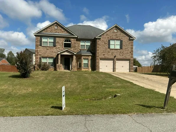 32 Caen Dr, Fort Mitchell, AL 36856