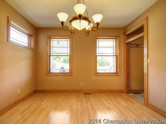 2nd image of 5 Long Grove Dr