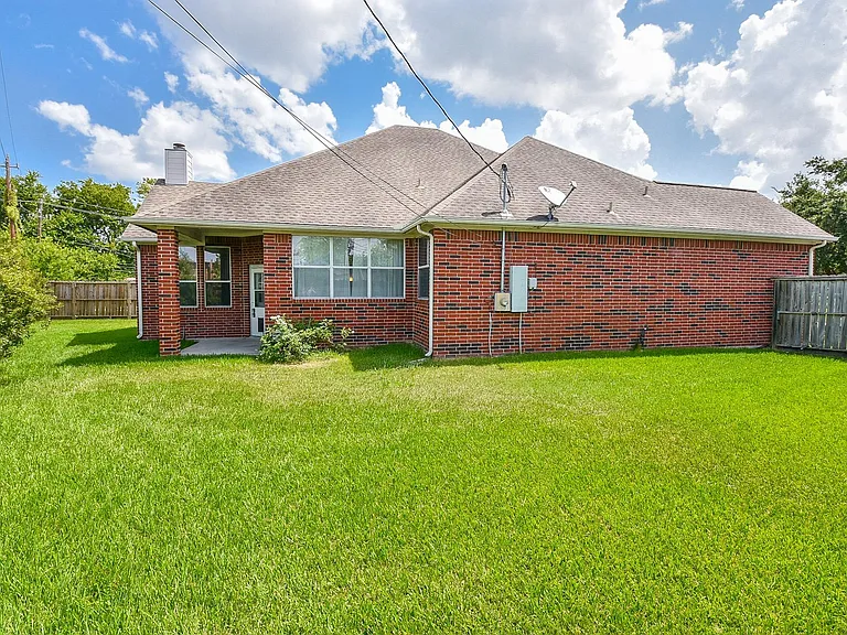11102 Waxwing St — Photo 32