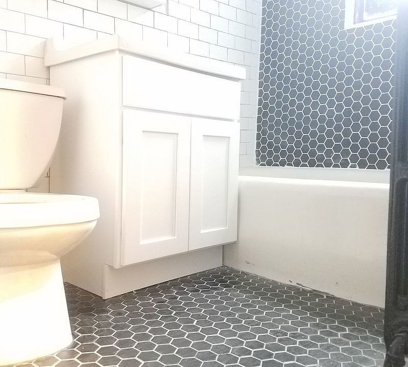 2nd image of 456 Barrett Ave #2