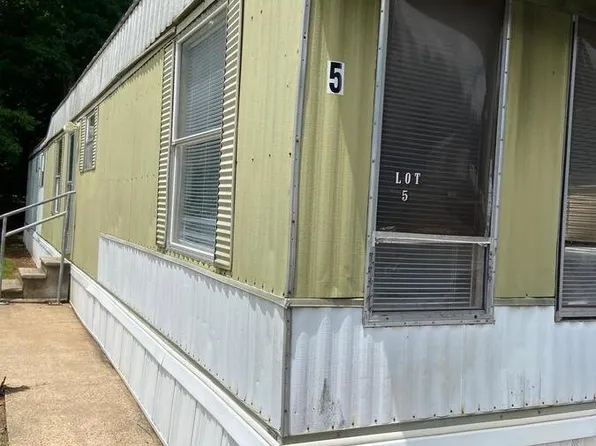 2115 31st Avenue Dr NE #5S, Hickory, NC 28601