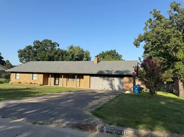 2006 Mockingbird Ln, McAlester, OK 74501