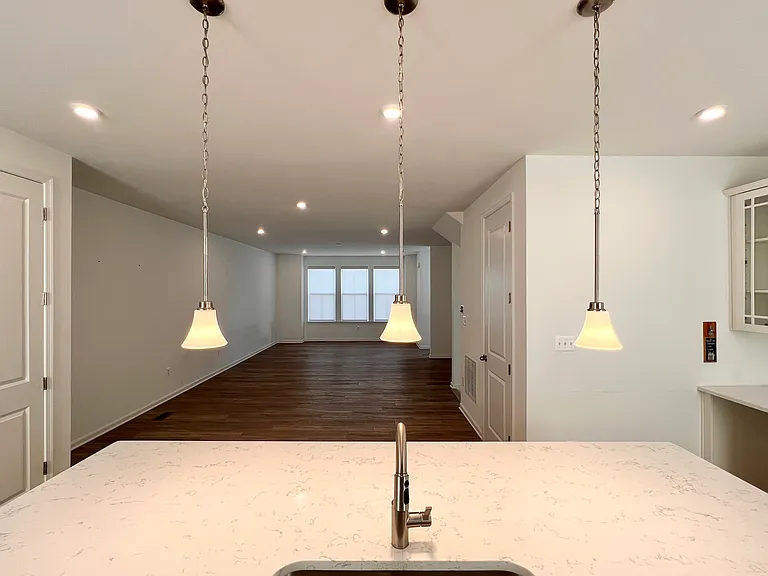 310 Andrew Ct — Photo 20