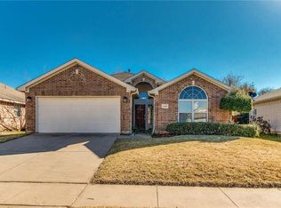 3102 Mason Ave, Corinth, TX 76210