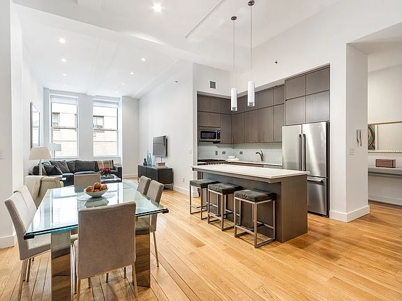 2nd image of 49 E 21st St APT 2C