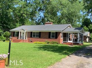 131 Lakeside Dr, Milledgeville, GA 31061