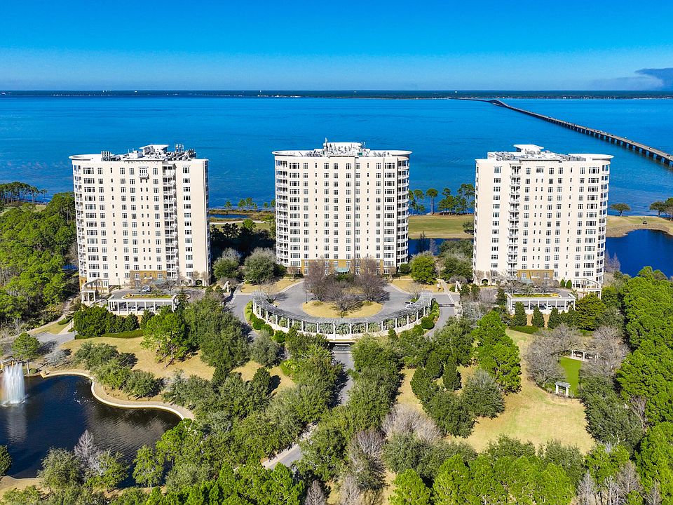1st image of 400 Kelly Plantation Dr Unit 1004