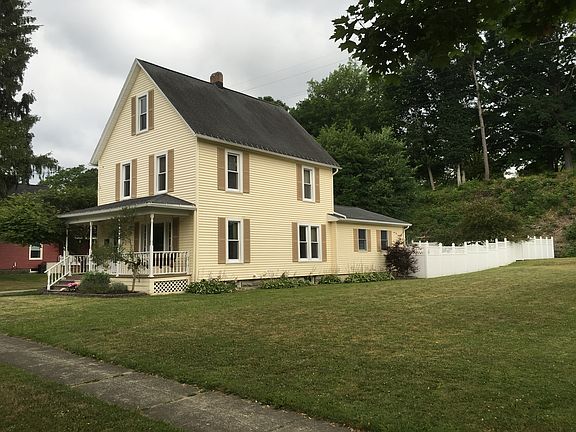 4th image of this home