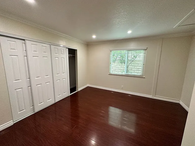 23689 Burton St — Photo 18