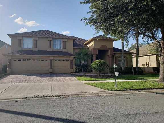 2nd image of 18120 Diamond Cove Ct
