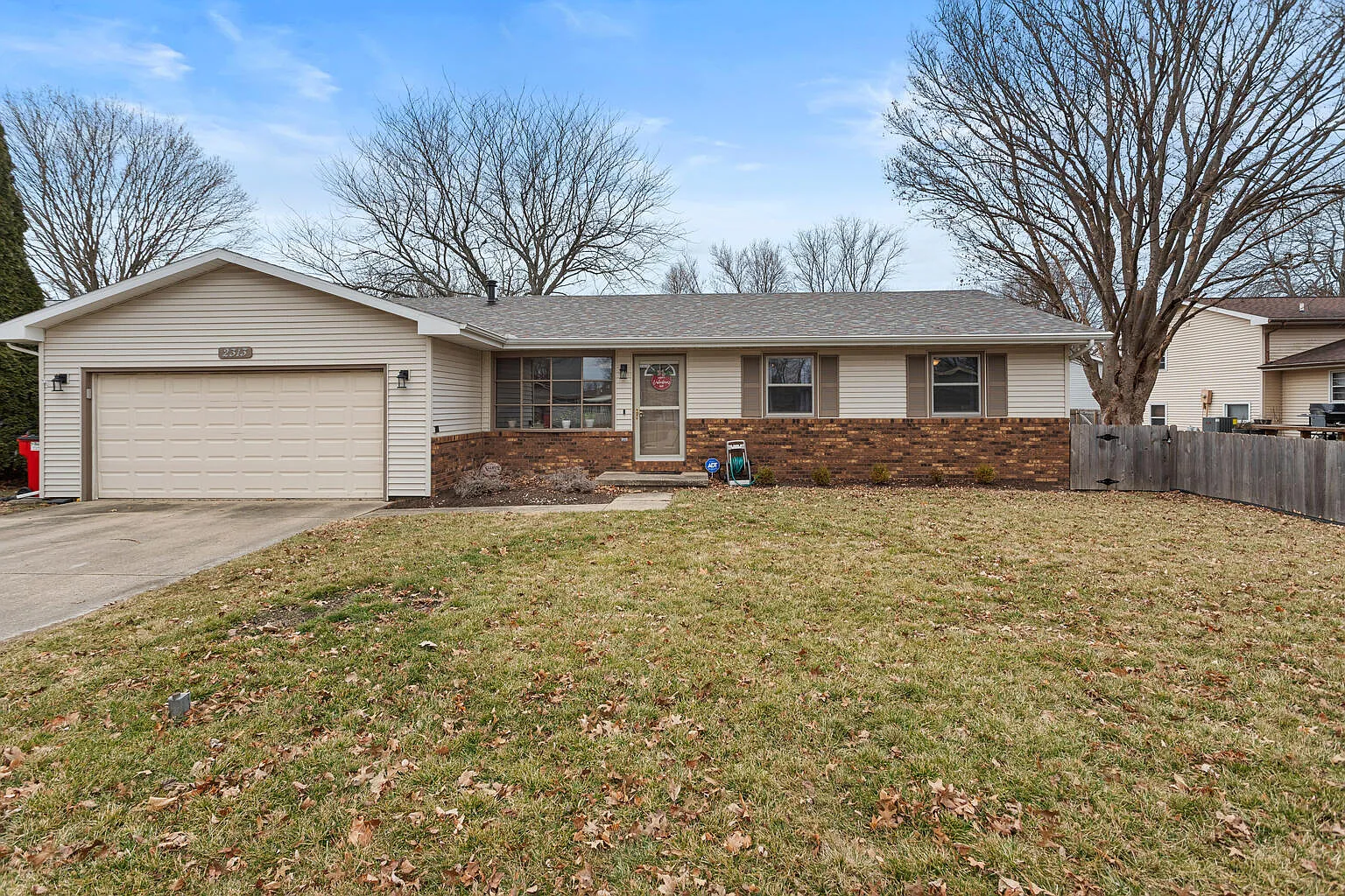 2313 Mulberry Ct photo 1