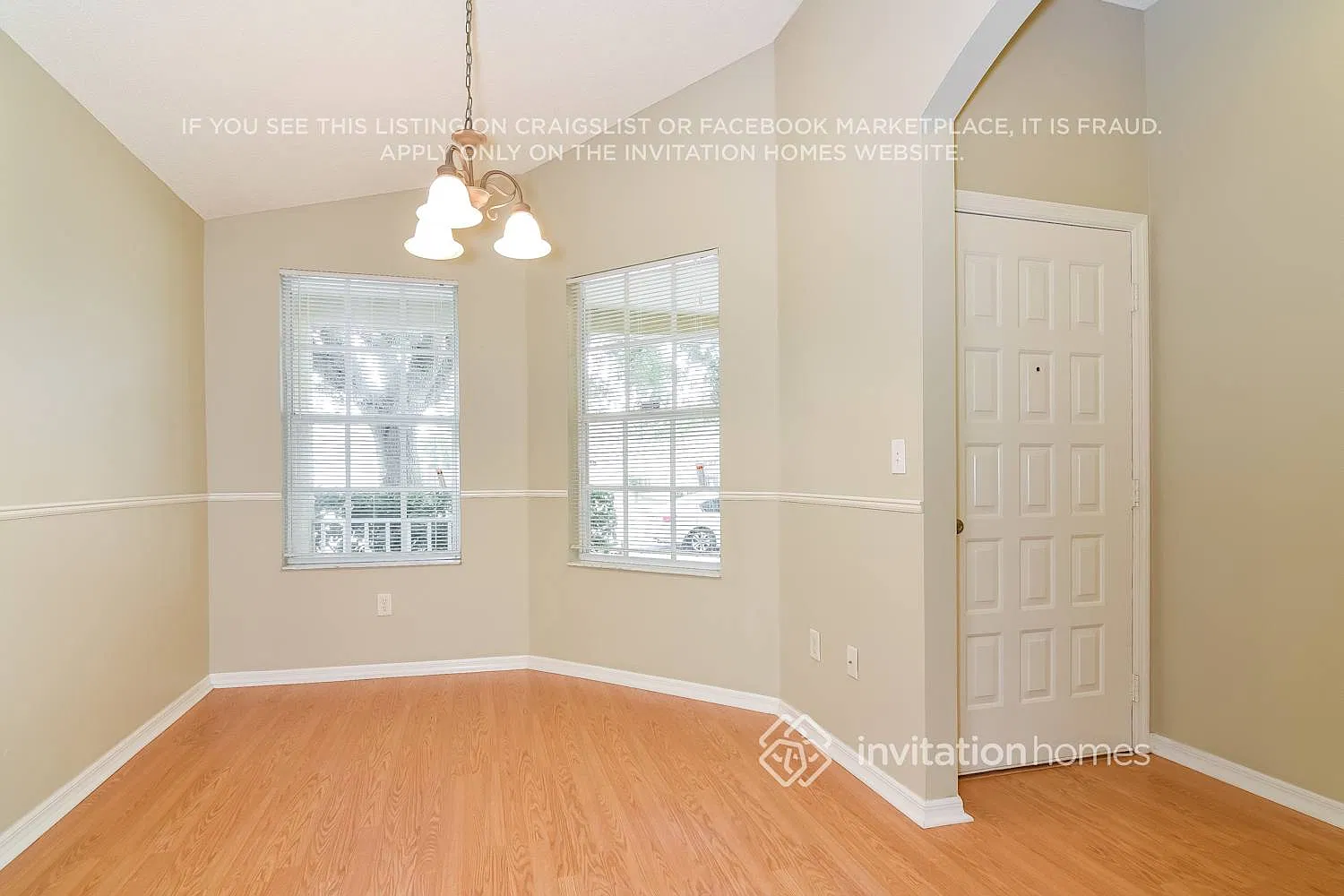 28611 Seashell Ct Zephyrhills, FL 33545 — Photo 4