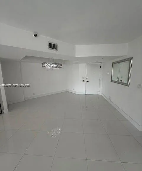 19707 Turnberry Way #24B — Photo 31