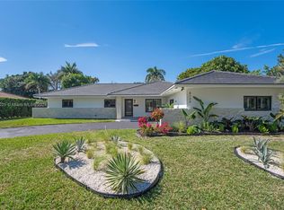 8124 SW 83rd Ct, Miami, FL 33143