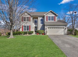 2773 Delaware Ct, Lindenhurst, IL 60046