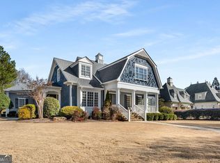 170 Newhaven Dr, Fayetteville, GA