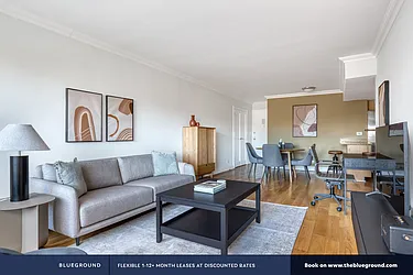 Rented by The Blueground