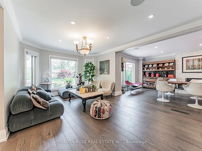 1588 Stationmaster Ln #UPPER HALF — Photo 8