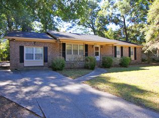 911 Harbor View Rd, Charleston, SC 29412