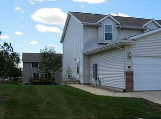 2950 Samuel Ct SW UNIT A, Cedar Rapids, IA 52404