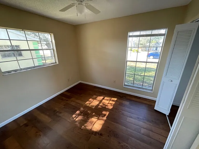 5408 Mariner Blvd — Photo 8