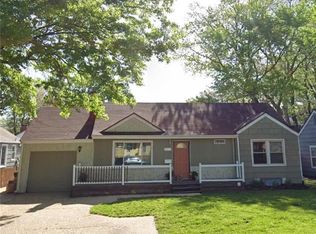 5507 Beverly Ln, Mission, KS 66202