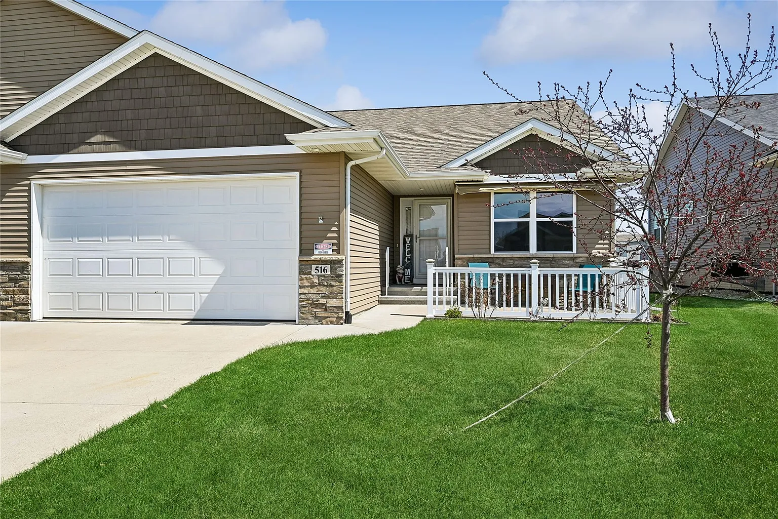 516 Prairie Hill Dr photo 1