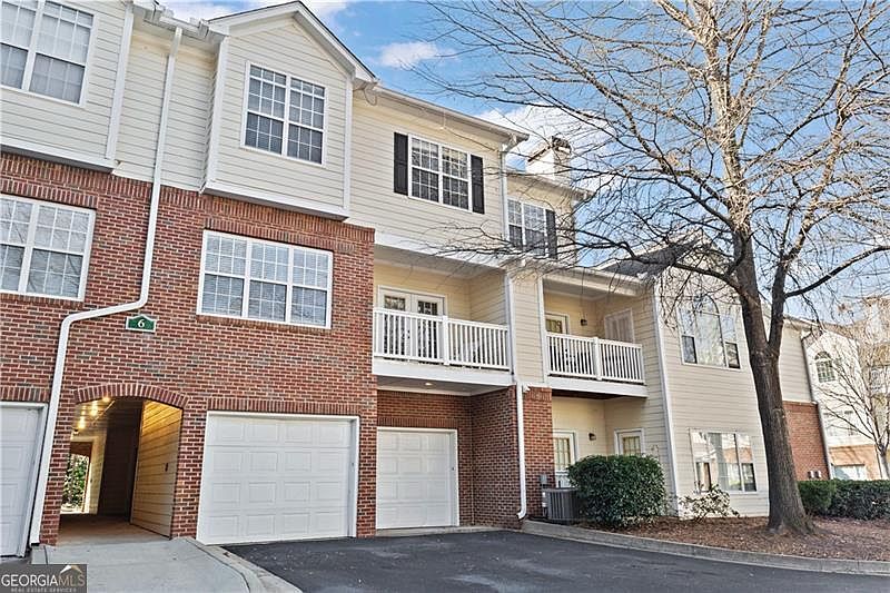 1st image of 605 Spring Heights Ln SE #6/605