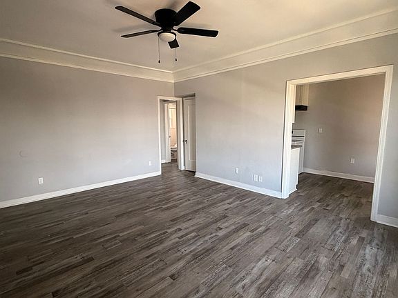 4th image of 5503 W Romaine St #301