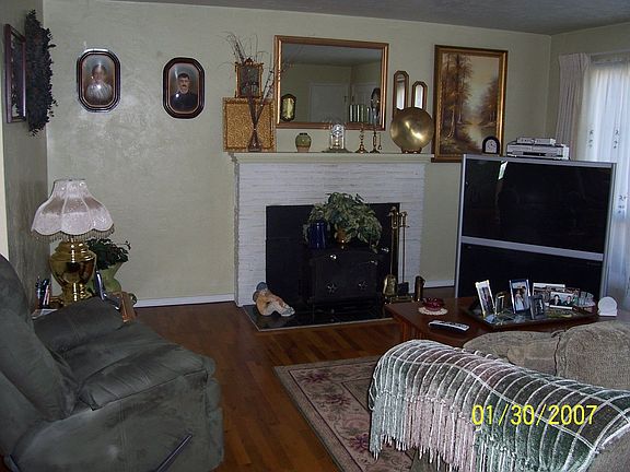View of Livingroom from hall.