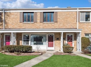 3027 Central St, Evanston, IL