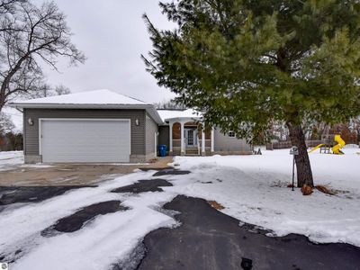 2811 Rifle River Trl, West branch, MI, 48661