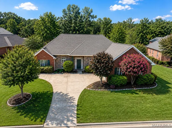 9573 Lochworth Ct, Pike Road, AL 36064