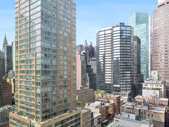 3rd image of 300 E 54th St APT 17E