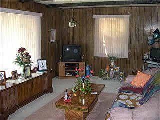 4th image of 1137 Arthur Ave