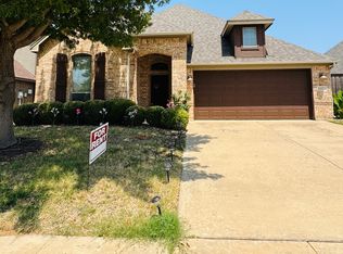 8105 Winter Falls Trl, Hurst, TX 76053