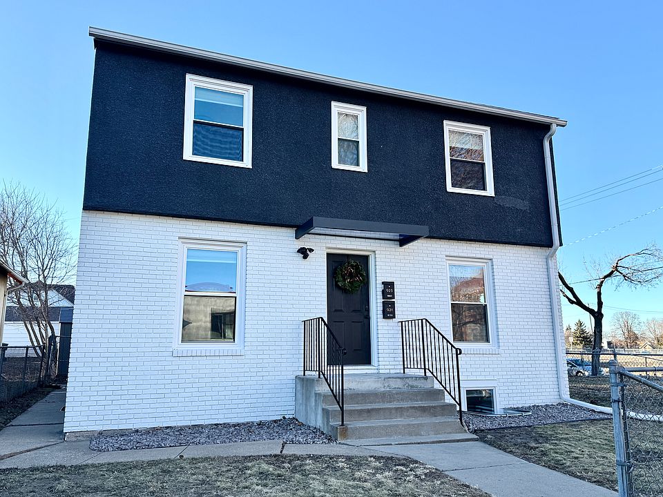 1st image of 923 Oliver Ave N