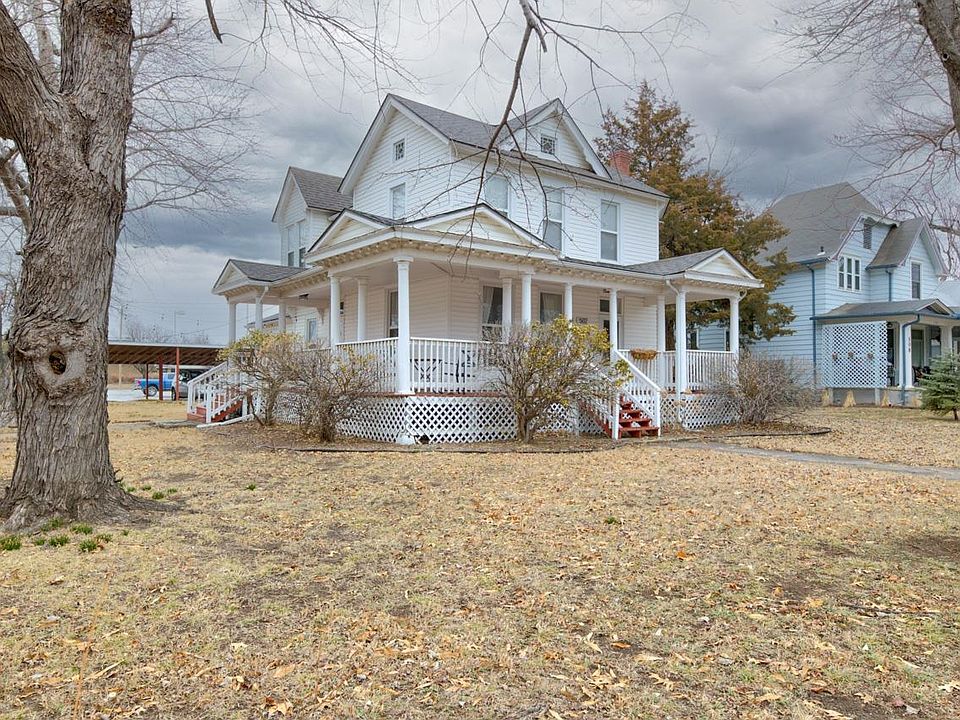 502 E 10th Ave, Winfield, KS 67156 Zillow