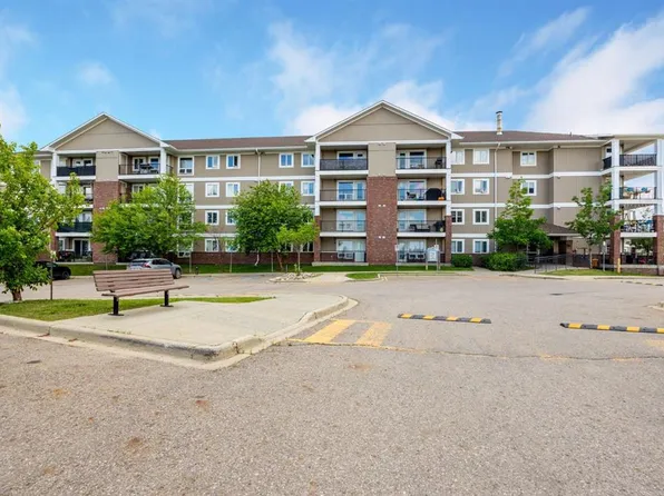 248B N Grosbeak Way #202, Wood Buffalo, AB T9K 0V9