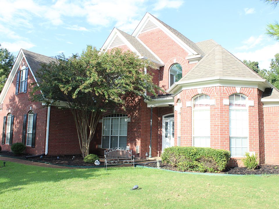 1st image of 1890 Planters Rd