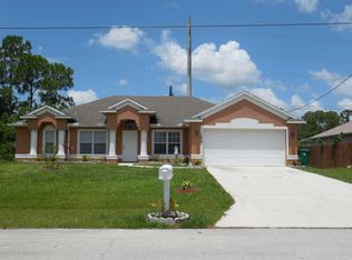 1698 SW Mackenzie St, Port Saint Lucie, FL 34953