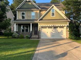 113 Valley Stream Rd, Spring Lake, NC 28390