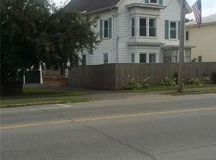 102 Main St, Fairfield, ME 04937