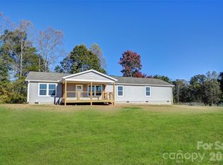 1675 Bull Creek Rd, Marshall, NC 28753