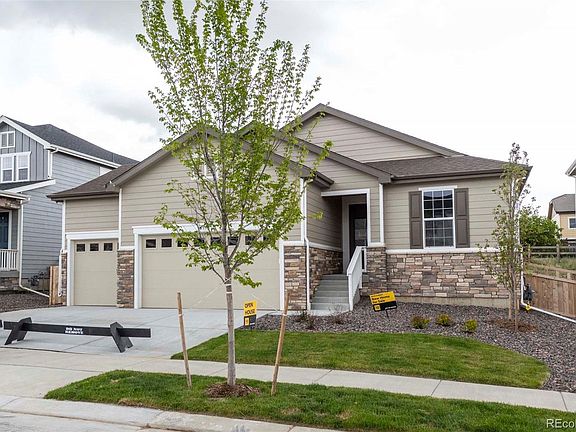2nd image of 4570 Meadow Drive