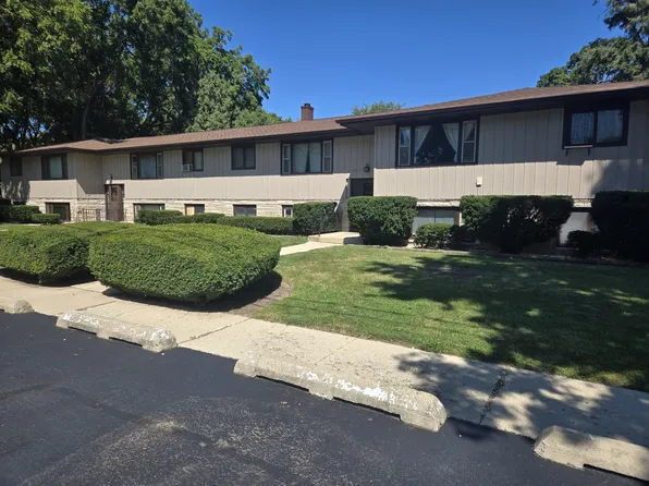 23714 W Chicago St #200, Plainfield, IL 60544