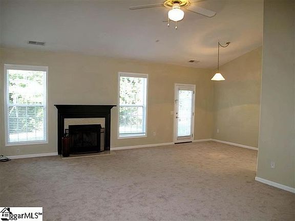 3rd image of 820 Medora Dr