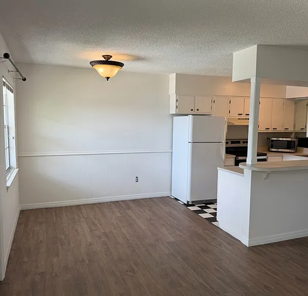 2885 S Osceola Ave #C7 — Photo 4