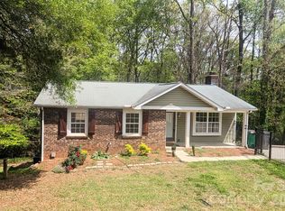 8443 Shiredale Ln, Charlotte, NC 28212