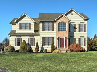 2152 Rillian Ln, York, PA 17404